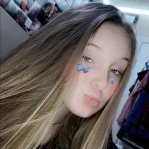 Meet your Posher, Kayli